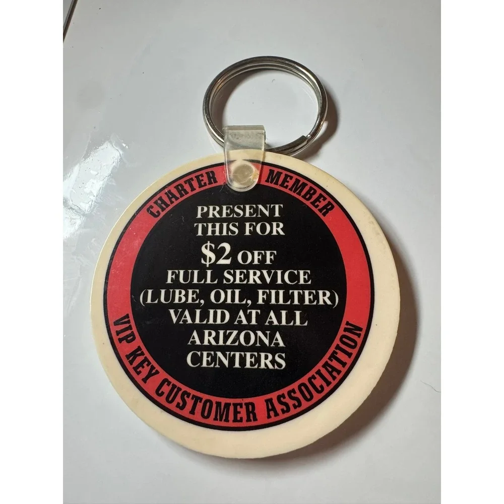 Vintage‎ Oil Can Henrys Keychain Arizona Charter Member VIP Mascot Logo Fob